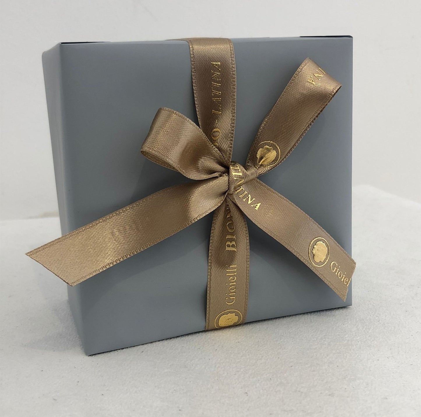 Pacchetto regalo